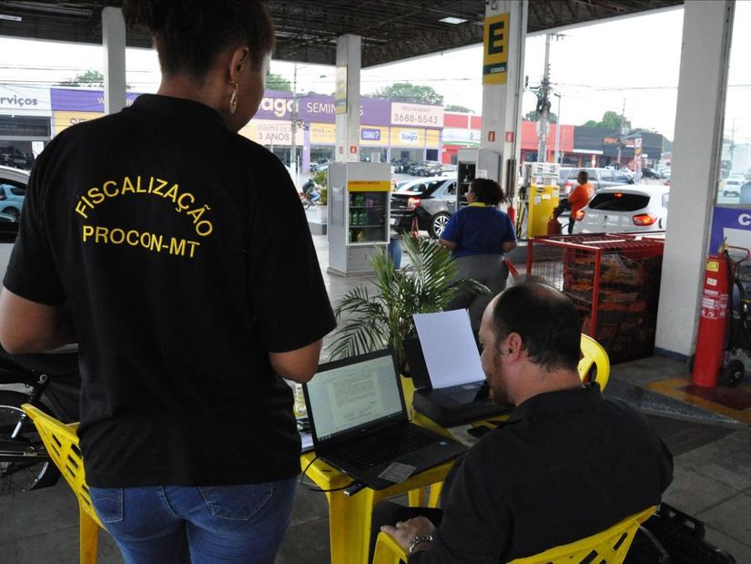 Fiscalização realizada em parceria com a ANP, Decon e Ipen. (Foto: da Assessoria)