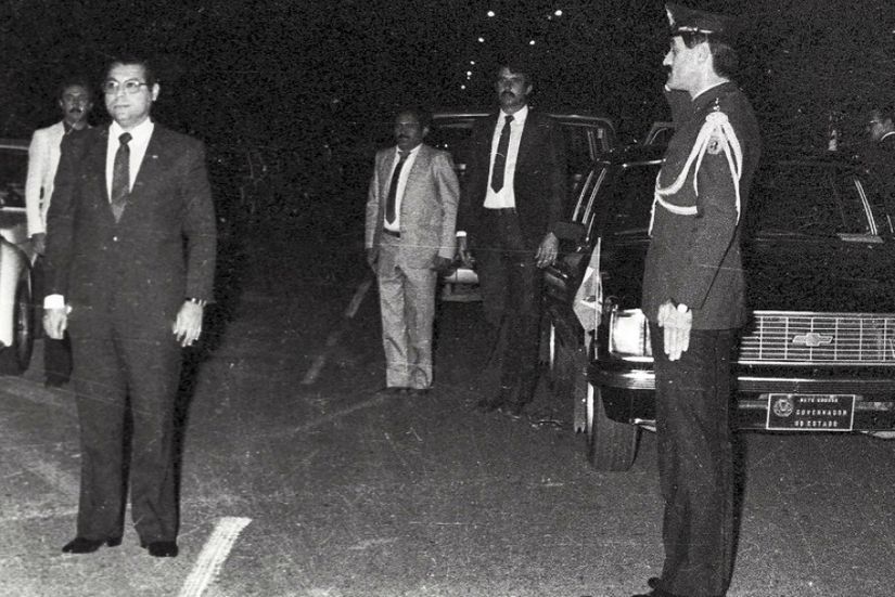 Júlio Campos (à esquerda), na época em que era governador do Estado