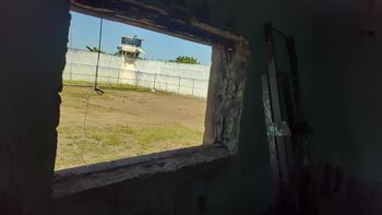 Grades serradas em cela na PCE. (Foto: divulgação Policia Penal da PCE)