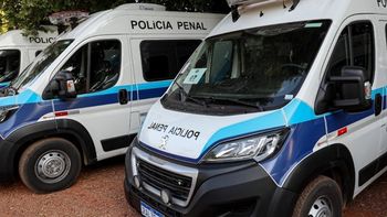Sistema Penitenciário de Rondonópolis é beneficiado por veículo furgão (Foto: Tchélo Figueiredo - SECOM/MT)
