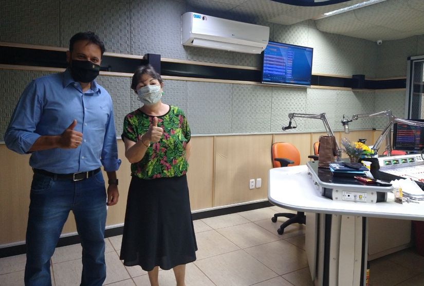 Maridalva é pioineira de Cáceres e fundadora da Difusora FM do município. (Foto: assessoria)