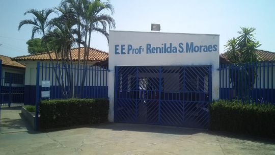 Escola Estadual garantiu 34 climatizadores para atender alunos e professores.