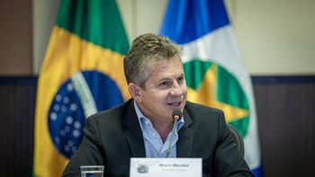 O governador Mauro Mendes, que anunciou adiantamento do 13º salário. (Foto: Christiano Antonucci)