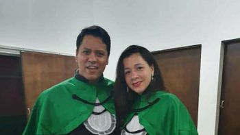 Os professores César Rodrigues Balduíno Neto e Maila Murad Balduíno, no dia da formatura do curso de Medicina da UFR. (Foto: Divulgação UFR)