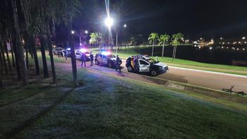 Foto registrada na primeira de aglomeração, no sábado (20)