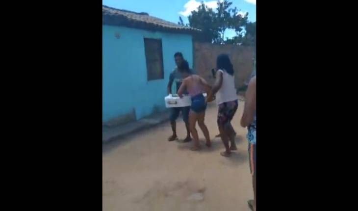 REDES SOCIAIS
