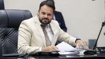 Deputado Claudinei defende o governo federal que realizou investimentos nos estados brasileiros para o controle da Covid-19