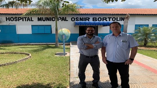 Prefeito de Itiquira apresenta as instalações do Hospital Municipal ao deputado