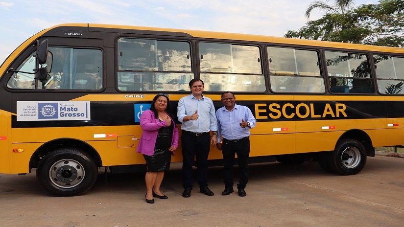 Deputado com o prefeito Moisés e a vereadora Lúcia