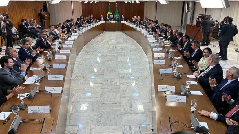 Governador em exercício participa de reunião com presidente Luiz Inácio Lula da Silva, em Brasília - Foto por: Fabio Rodrigues Pozzebom/Agên