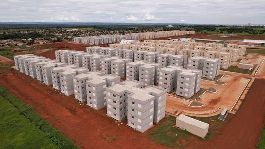 Residencial Celina Bezerra foi construído com recursos do Governo de MT - Foto por: Ailton Lima/Prefeitura de Rondonópolis-MT