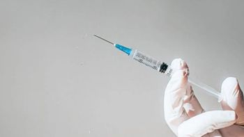 Vacina 'universal' contra a gripe em teste usa tecnologia de mRNA — Foto: GETTY IMAGES/BBC