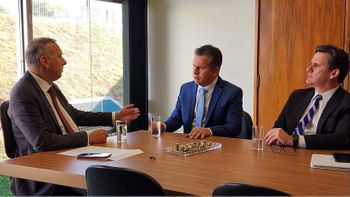 Governador Mauro Mendes e secretário Rogério Gallo em reunião com relator do texto da Reforma Tributária, Aguinaldo Ribeiro Crédito - Assess