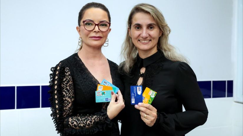 Primeira-dama de MT Virginia Mendes e secretária da Setasc Grasielle Bugalho Crédito - Jana Pessôa