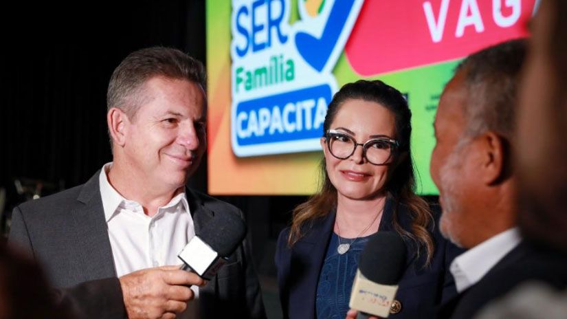 Programa lançado há nove meses pela primeira-dama Virginia Mendes já capacitou 9.230 profissionais Crédito - Jana Pessôa/Unaf