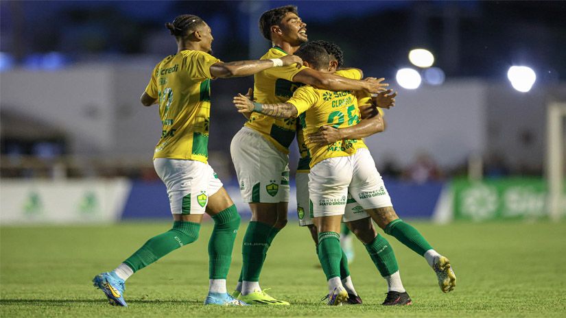 AssCom Dourado