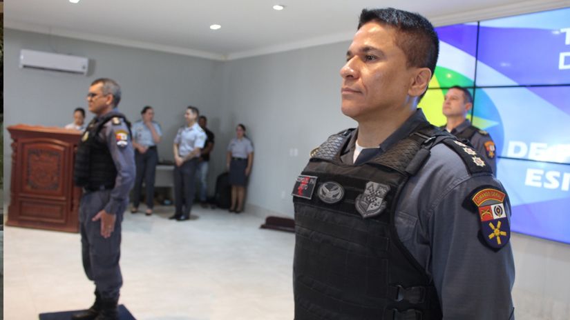 Coronel André Avelino Neto assume o Comando de Policiamento ...