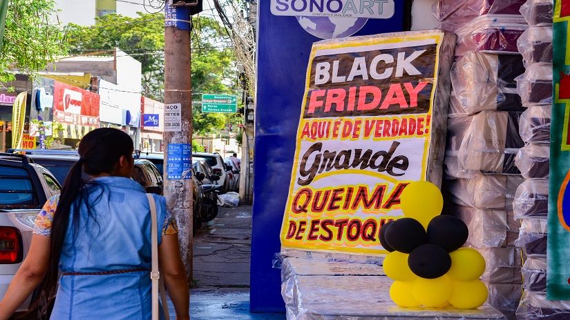 Comércio da Capital já anuncia promoções da Black Friday - Foto por: João Reis/Setasc-MT