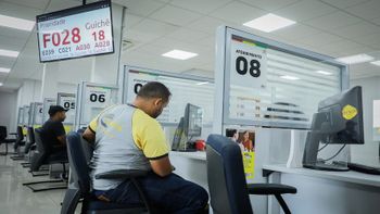 Atendimento presencial por agendamento, na sede do Detran-MT, em Cuiabá - Foto por: Secom-MT