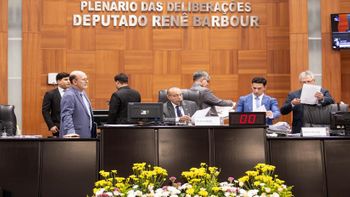 Sessão Plenária Ordinária - Foto por: ANGELO VARELA / ALMT