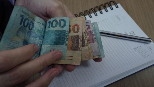 Mayke Toscano | Secom-MT