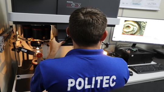 Kamilla Weiss / Politec -MT