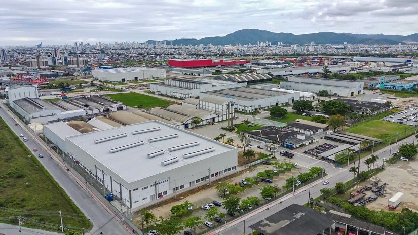 © FÁBRICA WEG EM ITAJAÍ/DIVULGAÇÃO